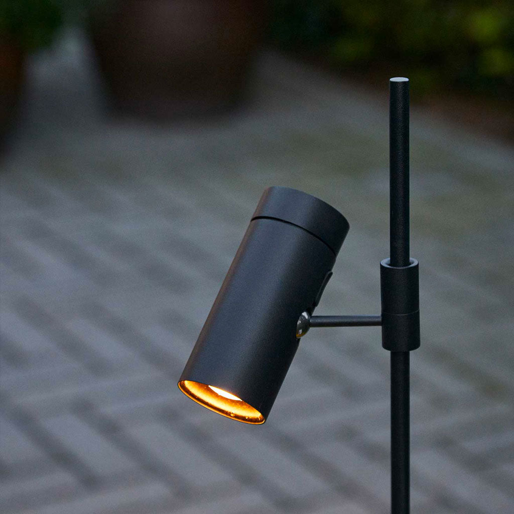 Sia Click Spot Batteri havelampe med Sia Base Spike - Sort - Loom Design