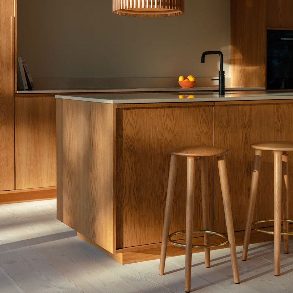 The Socialite Counter barstol - Oak - Umage