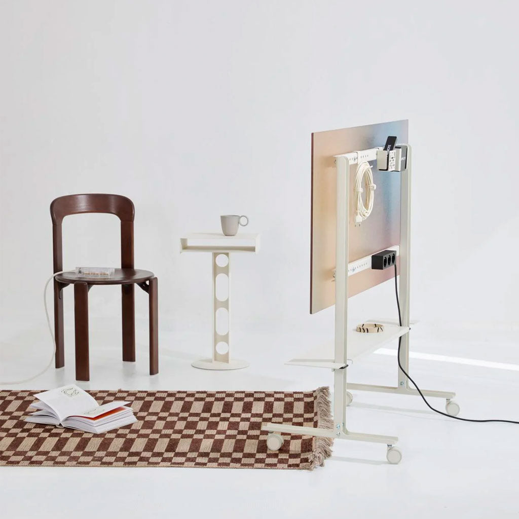 Straight Rollin' TV Stander - Pearl - Pedestal