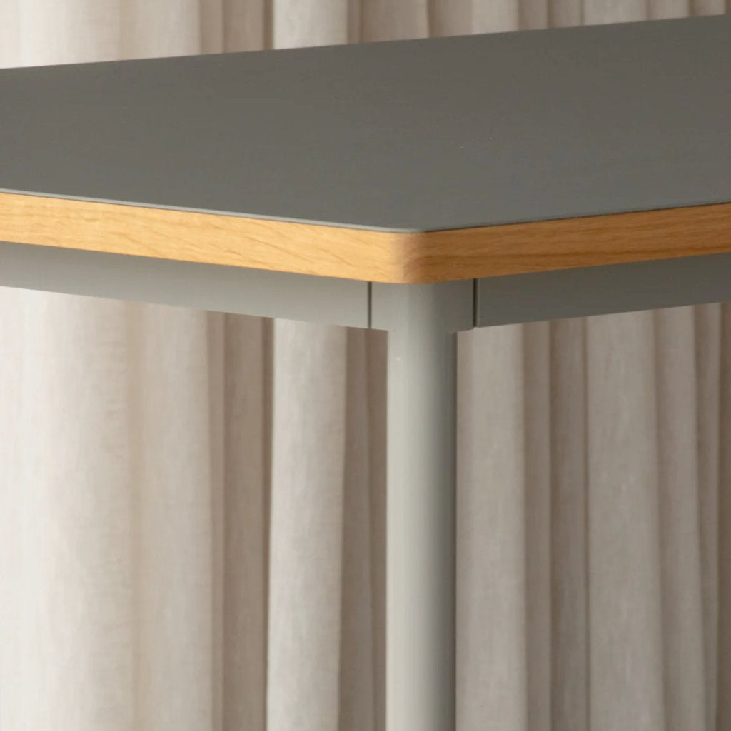 Essential spisebord - 140x90 - Grå - Tablelab