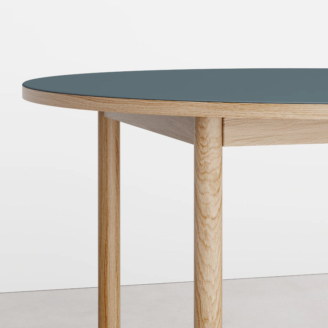 Essential Oak spisebord - Ø120 - Dusty Blue - Tablelab