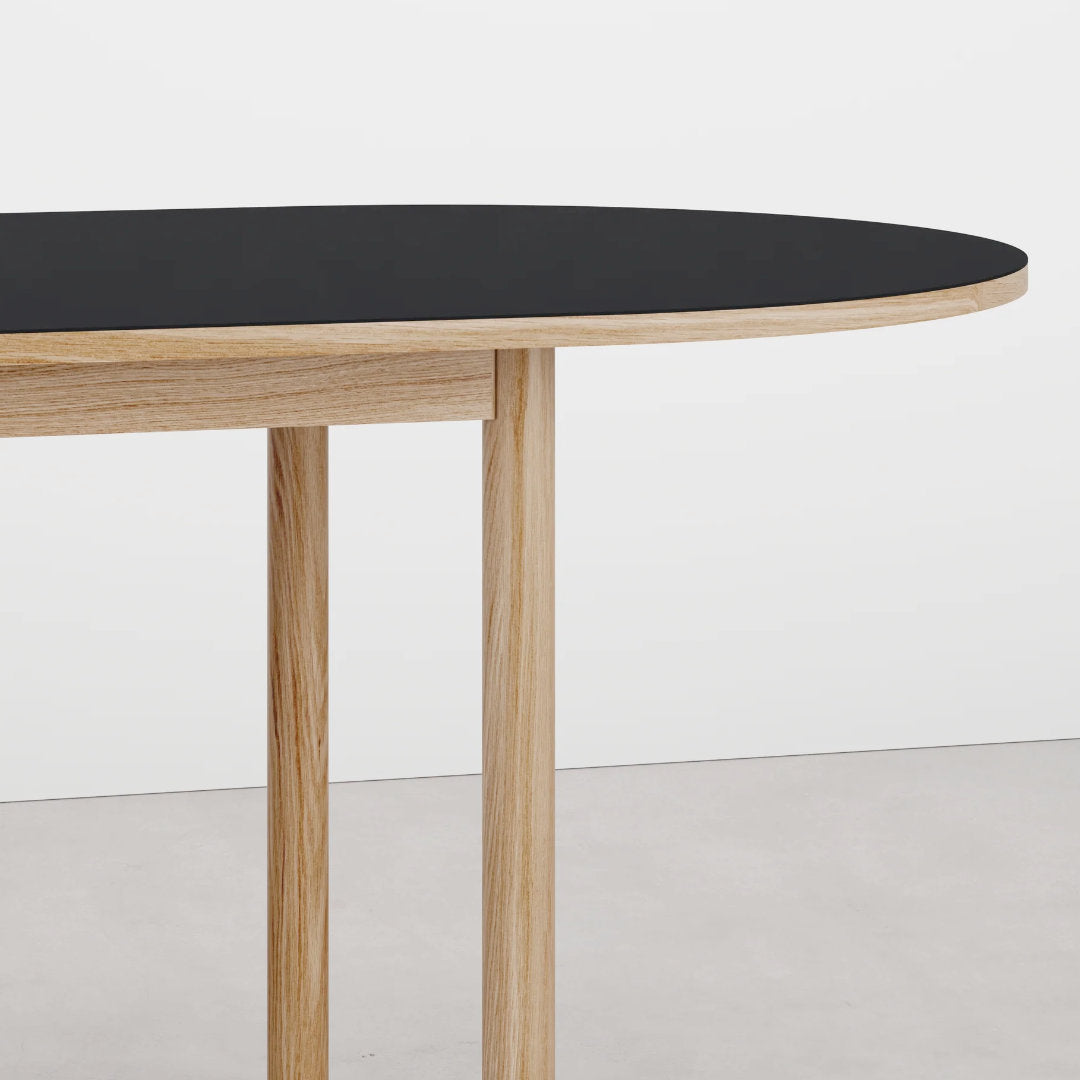 Essential Oak Pill spisebord - 256x90 - Charcoal - Tablelab