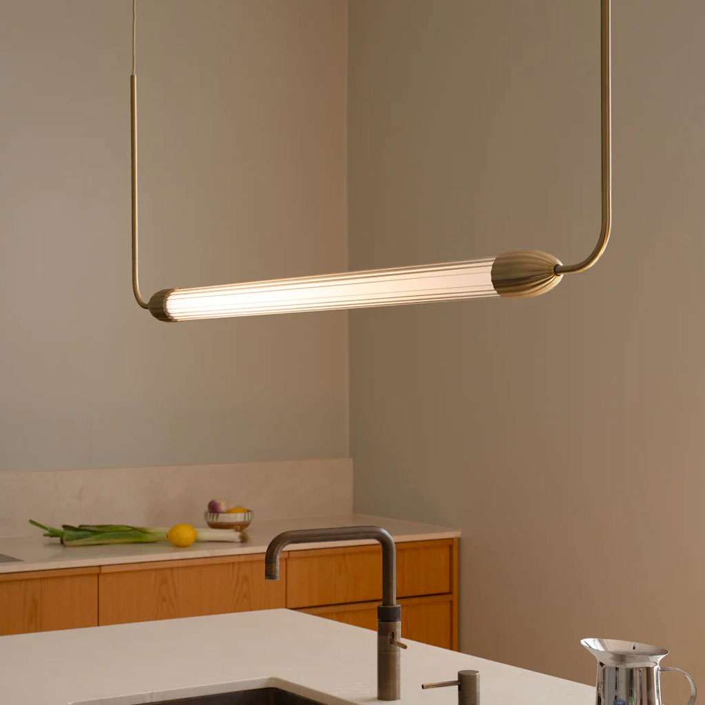 Lemon Squeeze Linear Pendel - Messing - Umage