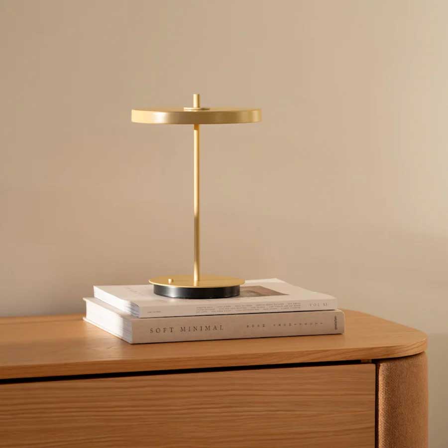 Asteria Move Trådløs Bordlampe - Monochrome - Butter Yellow - H: 30,6 cm - Umage