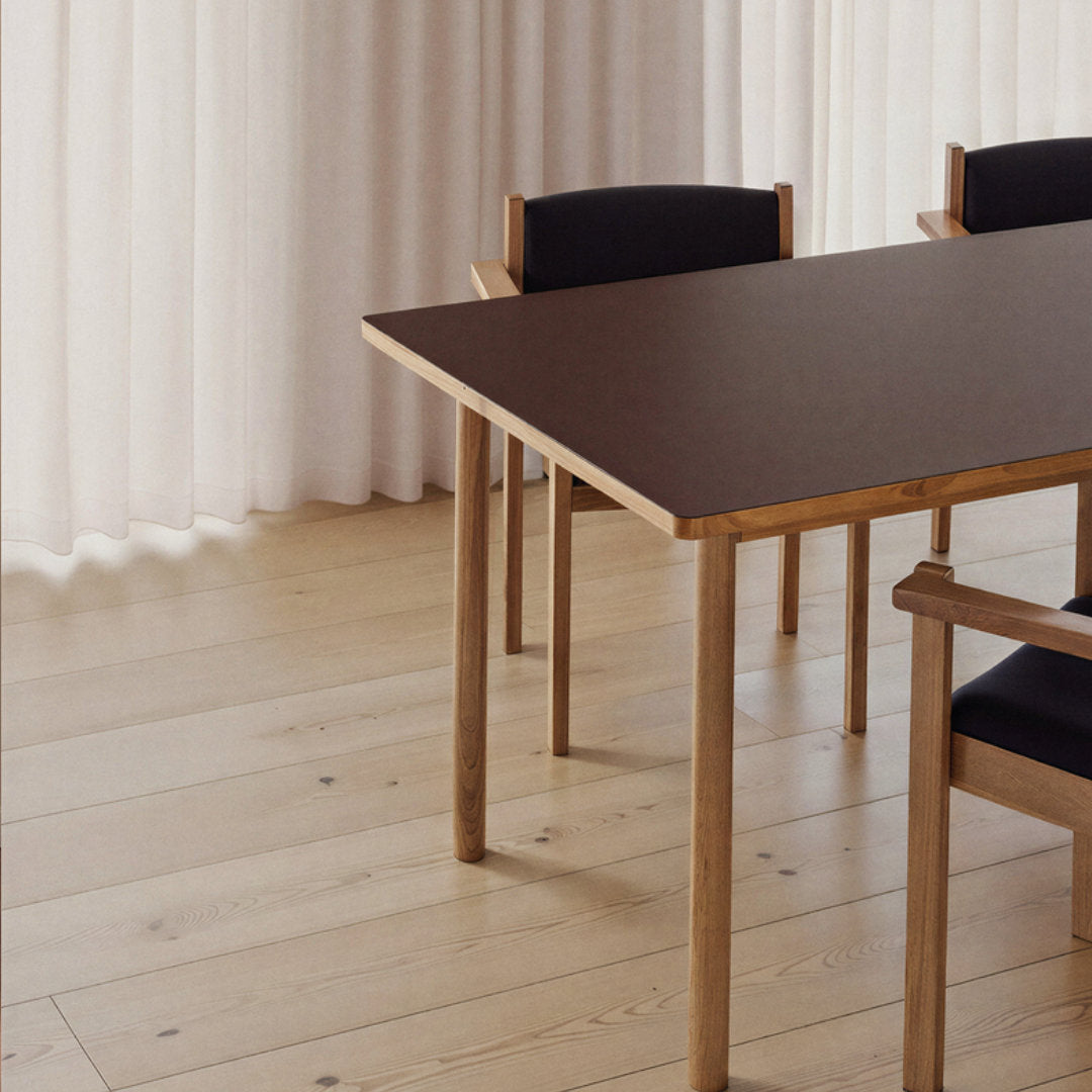 Essential Oak spisebord - Tablelab