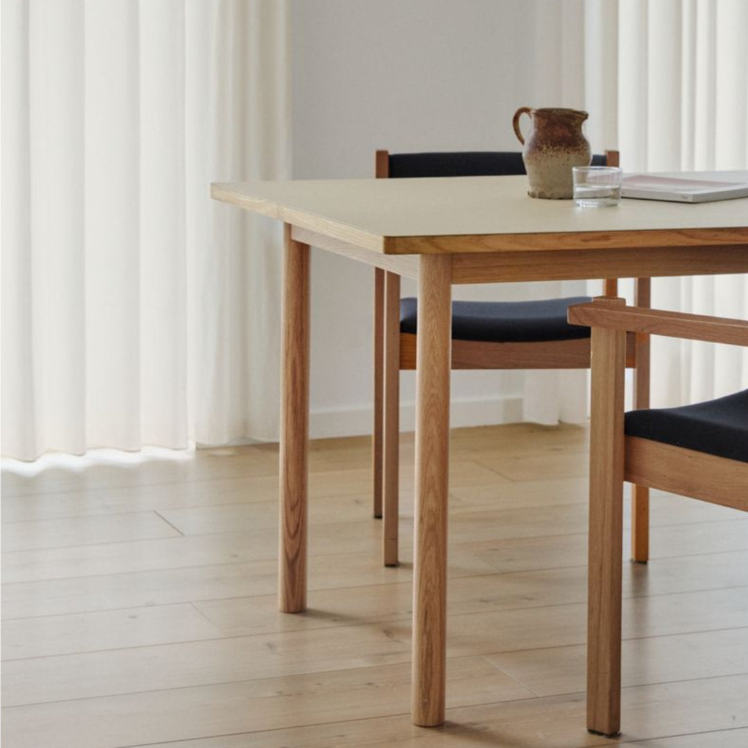 Essential Oak spisebord - Tablelab