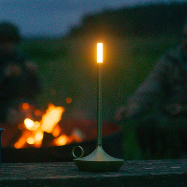 Wick Transportabel Bordlampe (Brass) - Graypants