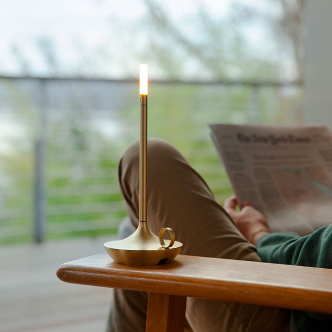 Wick Transportabel Bordlampe (Brass) - Graypants
