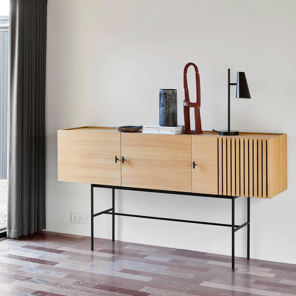 Array Skænk - 180 cm - Eg - WOUD