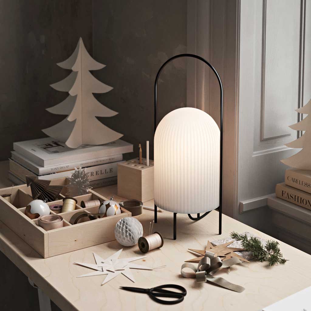 Ghost Bordlampe - WOUD